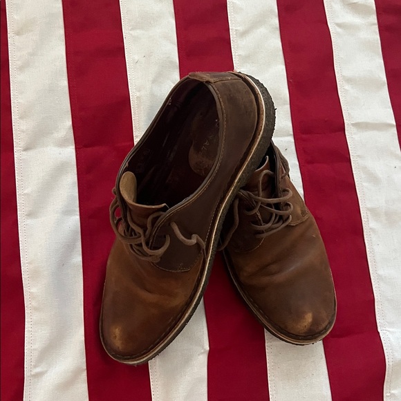 Clarks Leather Shoes - Picture 3 of 9